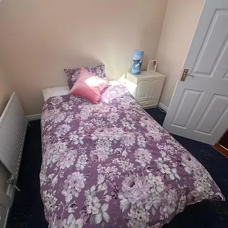 Fernhurst Bed & Breakfast *